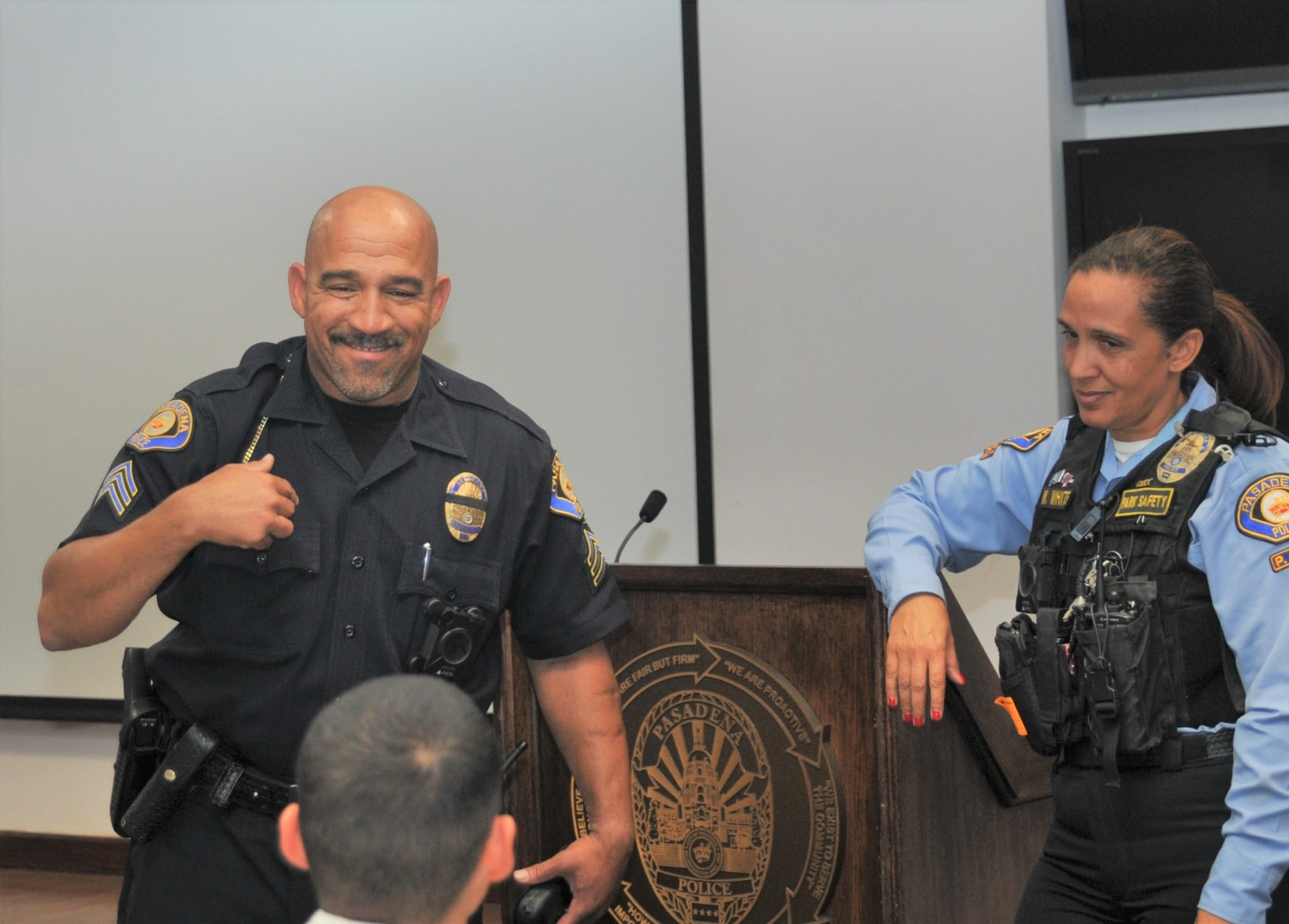 Pasadena police officer makes career about helping local ...