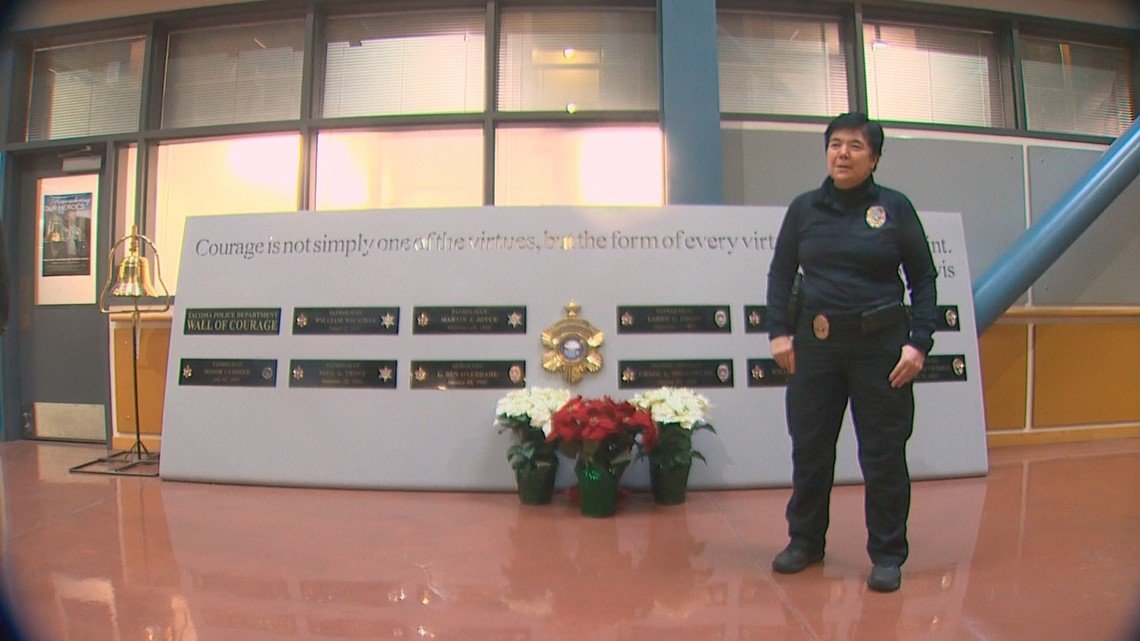 Trailblazing Tacoma police officer retires after 35 years ...